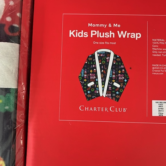 Mommy and me kids push wraps one size fits most Christmas scene new with tags - Picture 2 of 3
